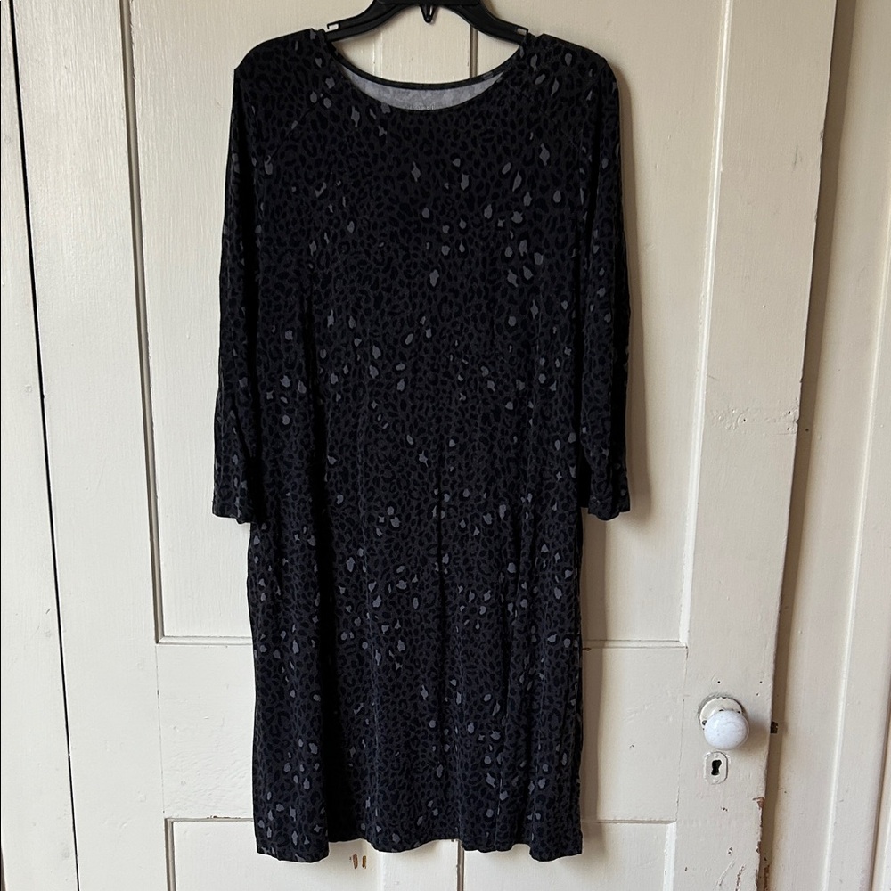 Time and Tru Black Long Sleeve Dress